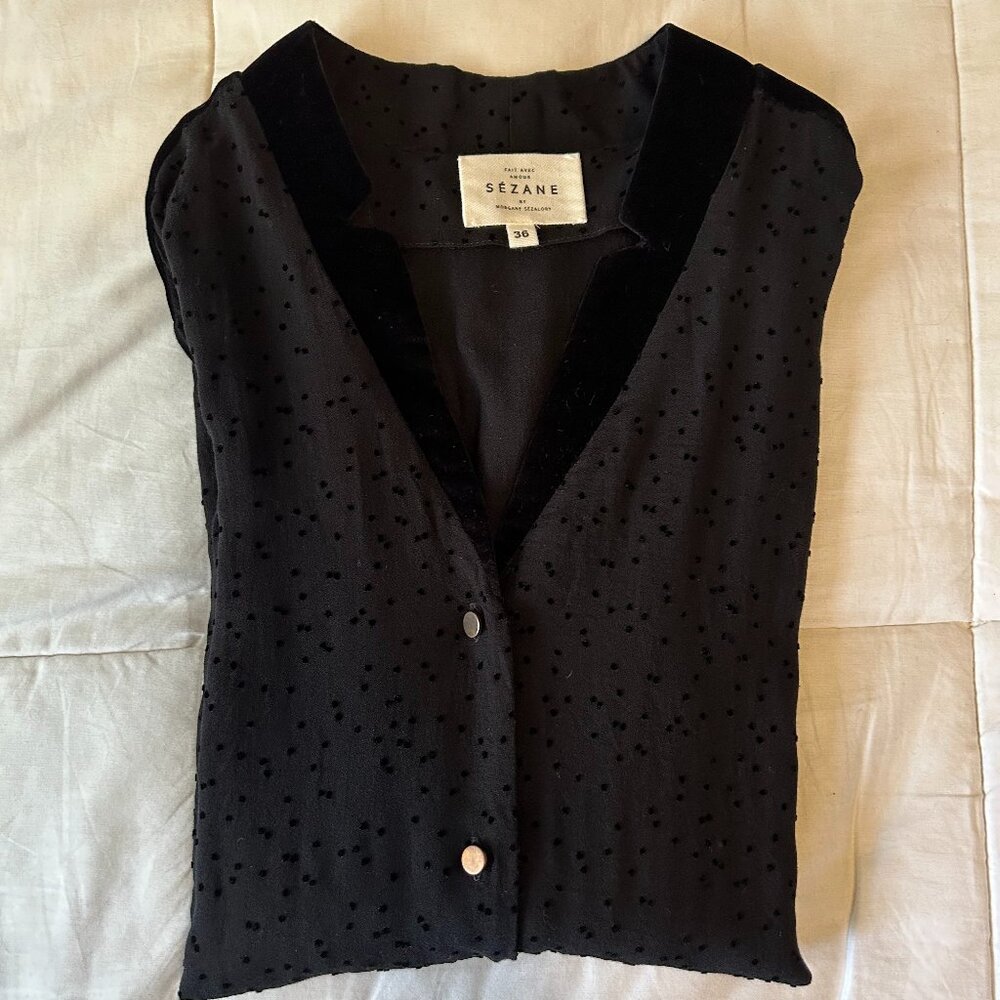 Sezane polka dot blouse with velvet accents, size 36/small